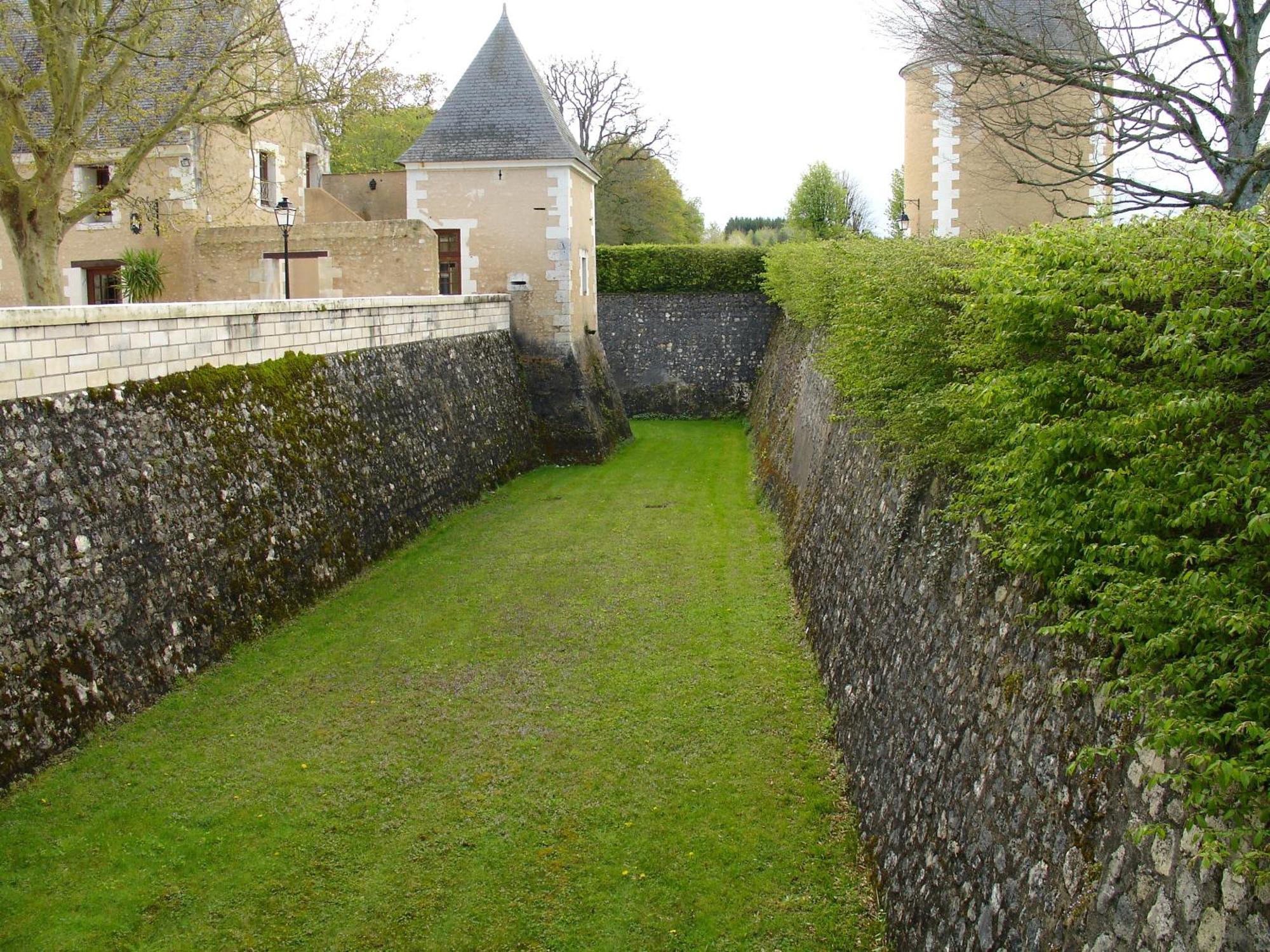 Chissay-en-Touraine Chateau De La Menaudiere מראה חיצוני תמונה